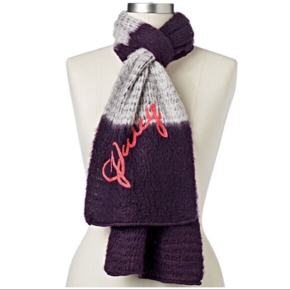 JUICY COUTURE Scarf Embroidered Muffler Winter Purple - Picture 1 of 3